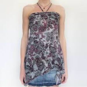 Y2K Halter Paisley Top Assymetrical Hem Size Large